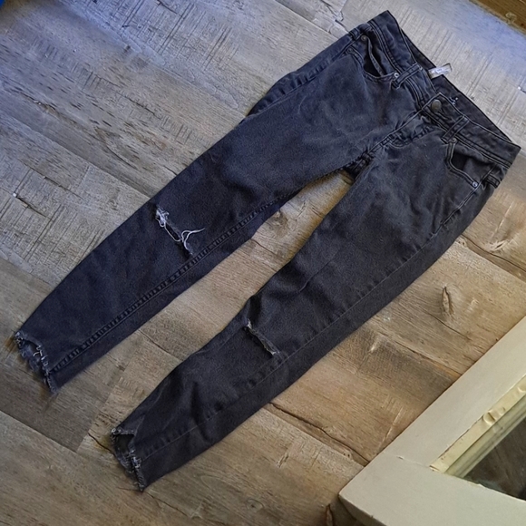 Free People Denim - FREE PEOPLE Distressed Jeans